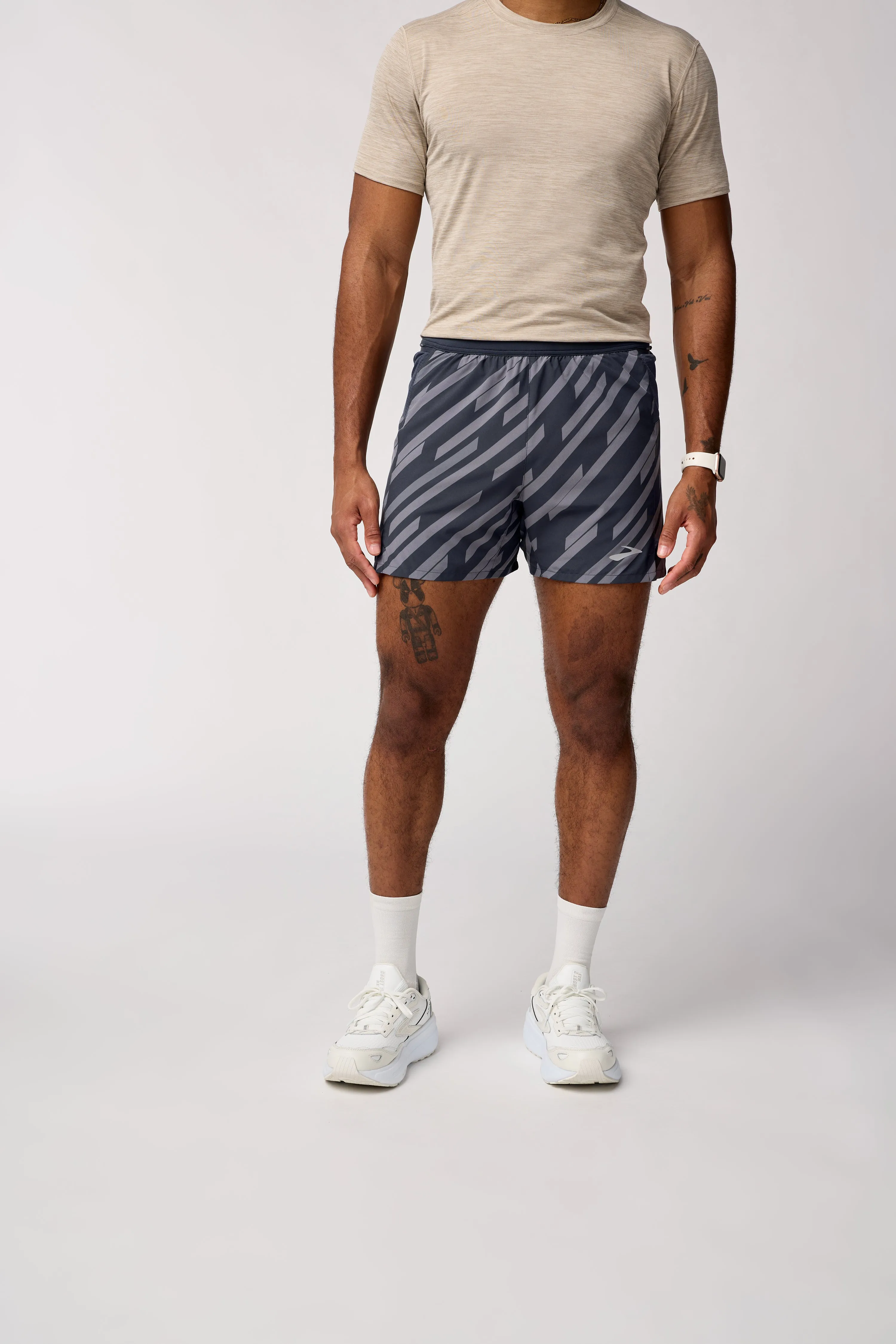 Brooks | Journey 5" Shorts | Men's | Strider